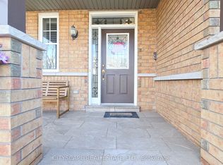 121 Ashdale Rd, Brampton, ON L6Y 5N2