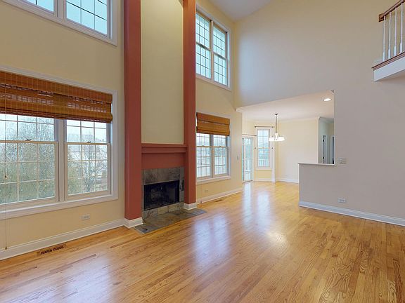 5th image of 2124 Brookwood Dr