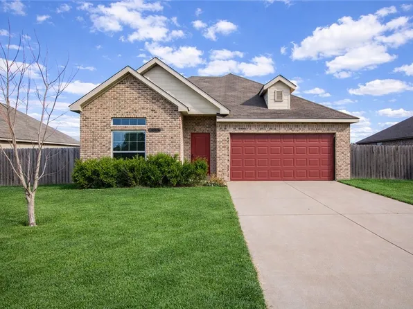 503 W Stoney Point Rd, Rogers, AR 72758