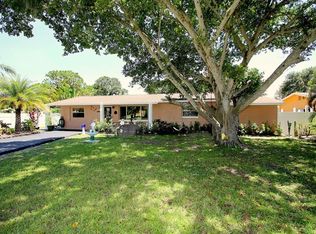 4530 Catalonia Way S, Saint Petersburg, FL 33712