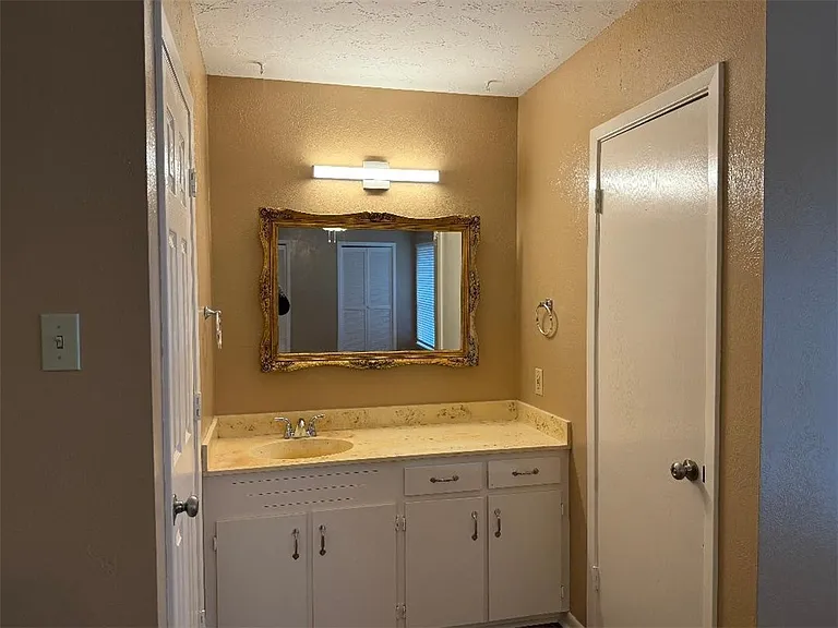 205 Santa Monica St — Photo 18