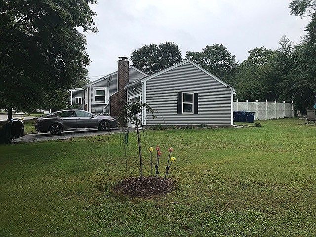 2nd image of 57 Blossom Rd