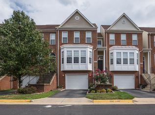 20894 Derrydale Sq, Sterling, VA 20165