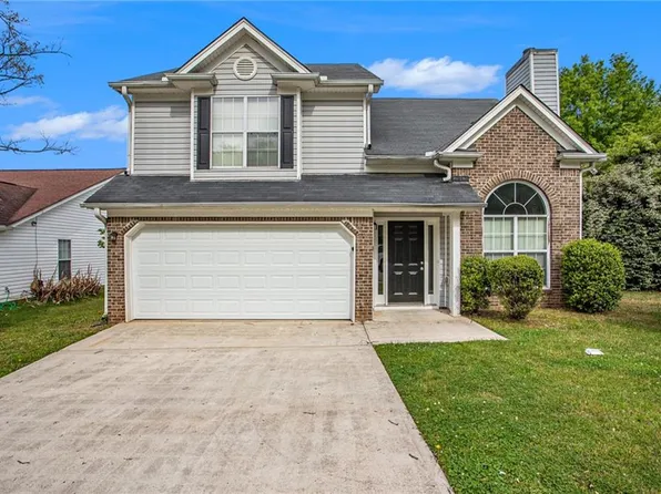 2401 Miller Oaks Cir, Decatur, GA 30035