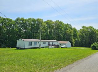 143 Gilmore Rd, Harrisville, PA 16038