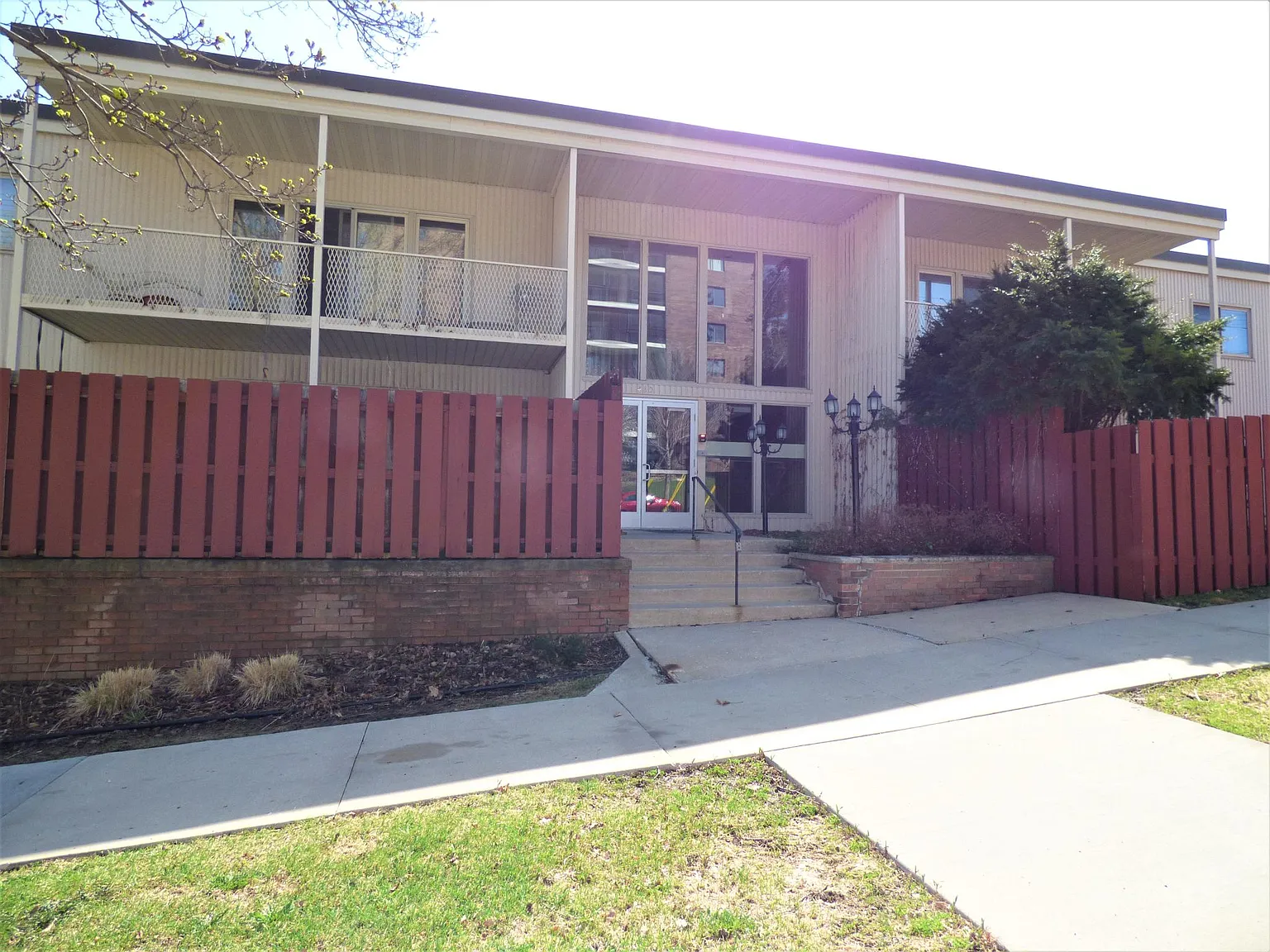 2 bed, 1.5 bath, $1,395 — Photo 1
