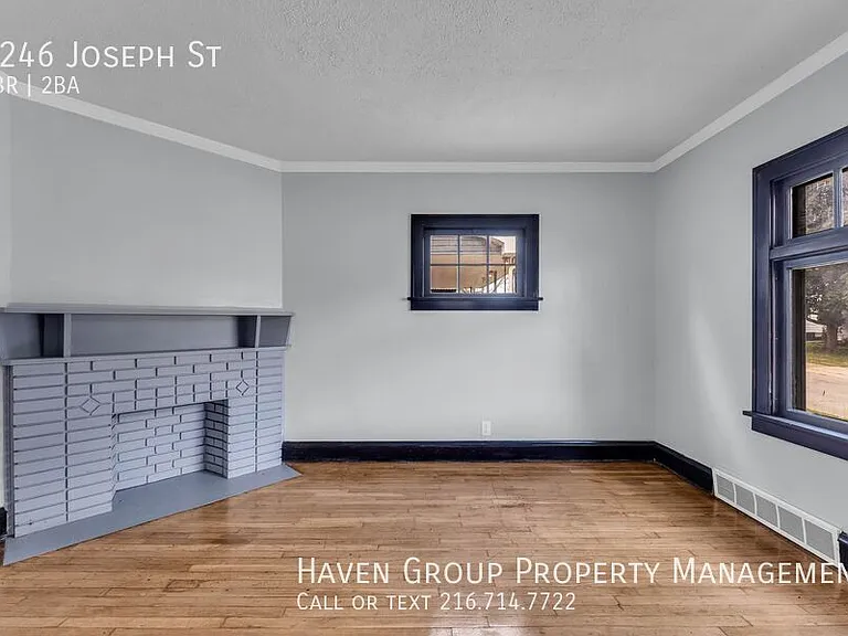 5246 Joseph St — Photo 8