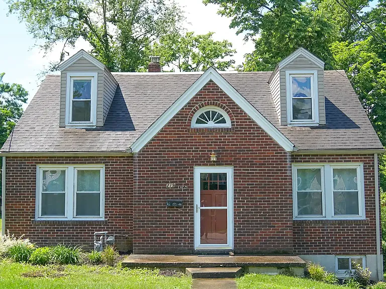 219 Langford Ct — Photo 1