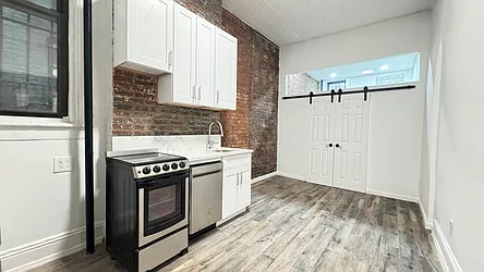 206 East 6th Street, #1