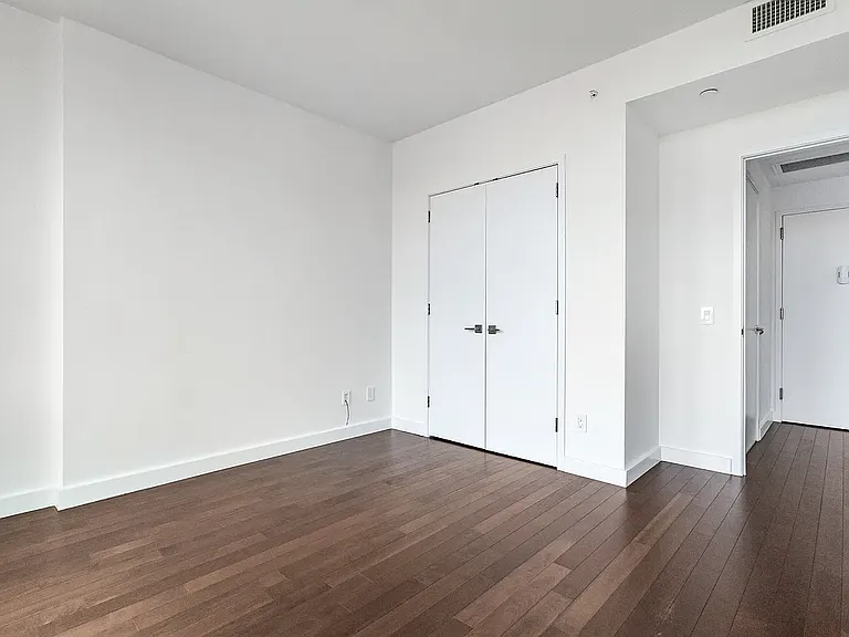10820 71st Ave #9C — Photo 20