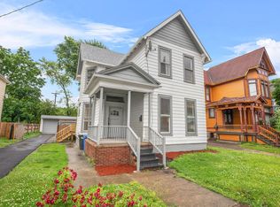 2903 Scranton Rd #UP, Cleveland, OH 44113