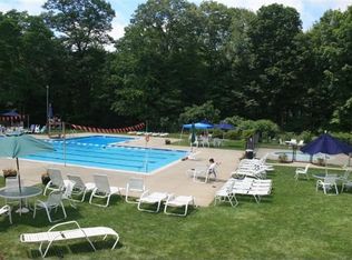 22 Armand Pl, Ridgefield, CT 06877