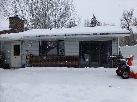 3rd image of 467 8th Street