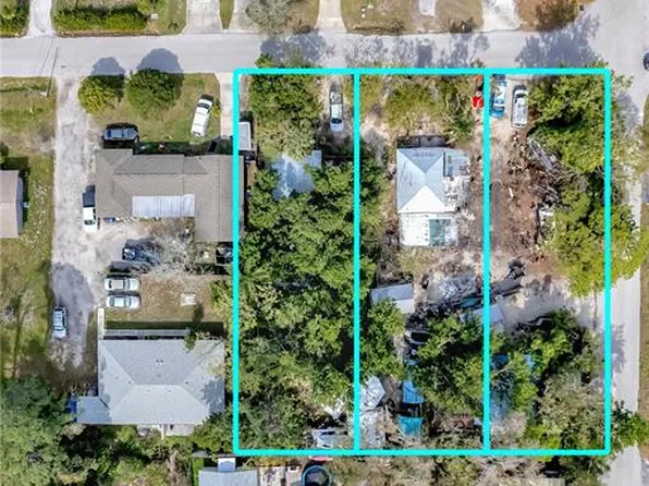 2132 Roselawn St, Sarasota, FL 34231