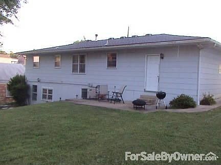 2nd image of 424 Koelling Ave