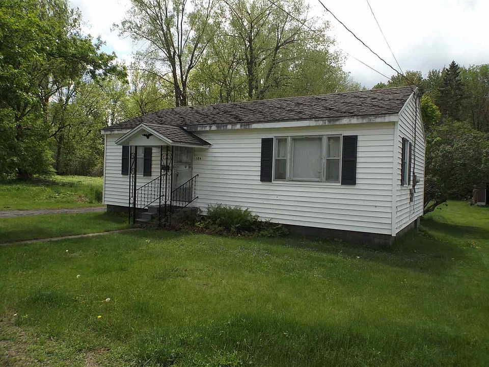 1st image of 124 Miner St