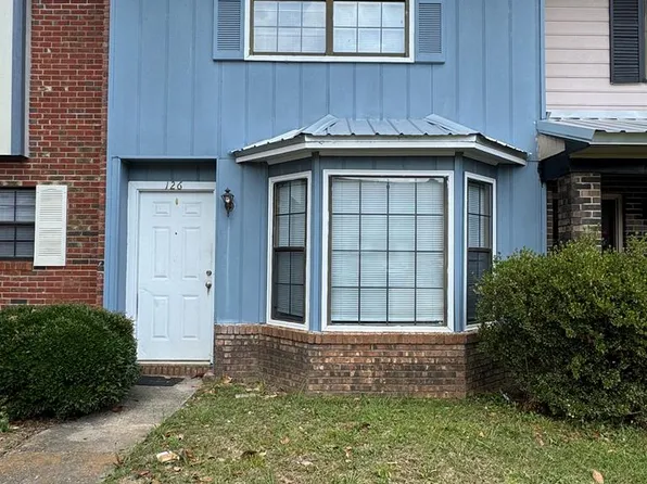 126 Brian Ct, Daleville, AL 36322