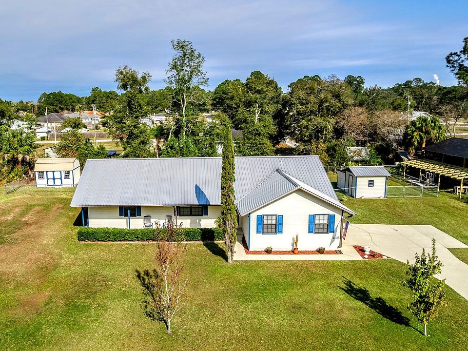 1st image of 112 W CAMELOT Drive