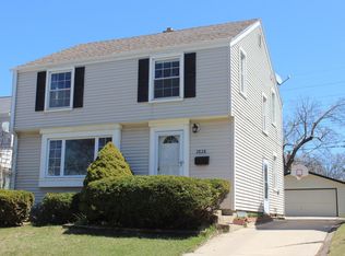 2828 S 44th St, Milwaukee, WI 53219
