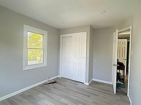 3rd image of 545 American Blvd Floor 2