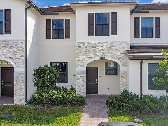 2nd image of 12866 SW 232nd Ln