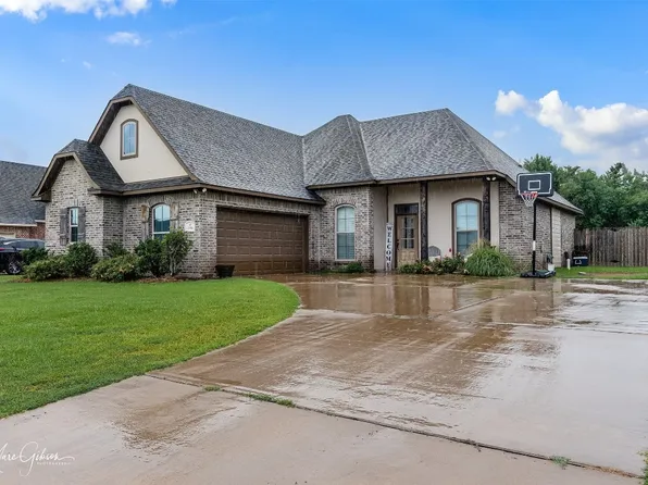 146 Panther Dr, Stonewall, LA 71078