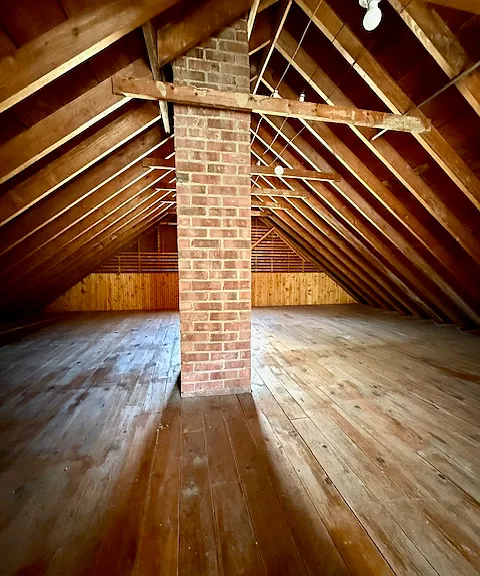 882 Keystone Dr — Photo 21