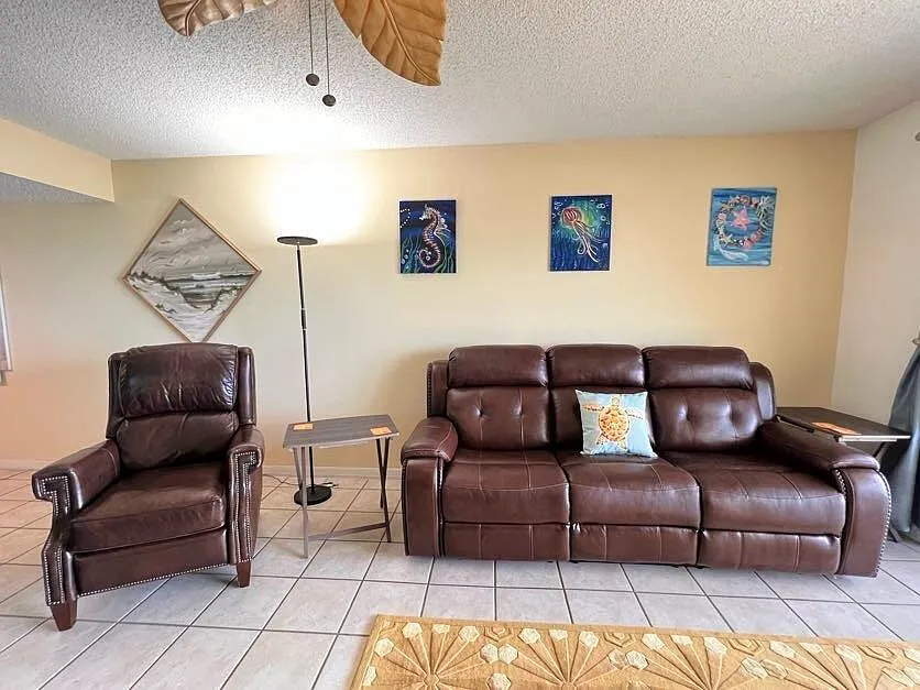 1 bed, 1.0 bath, 902 sqft, $2,000 — Photo 3