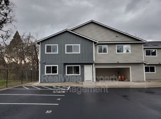 228 Cheryl Ln UNIT 15, Phoenix, OR 97535