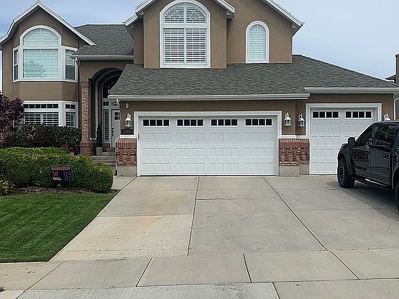 5th image of 2749 E Glenn Abbey Cir