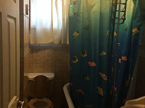 4th image of 535 Auburn St #1