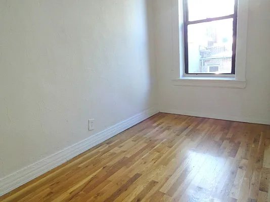 Rented by Keller Williams NYC | media 13