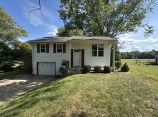 213 S Poplar Dr, Ellettsville, IN 47429