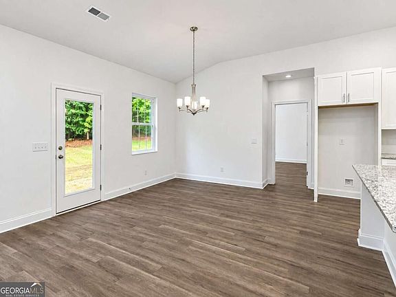 5th image of 1850 W McIntosh Rd