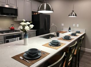 530 Clover Cir, Milpitas, CA 95035