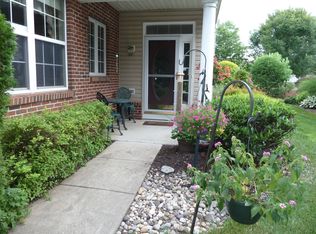 40 Tupelo Ln, Langhorne, PA 19047