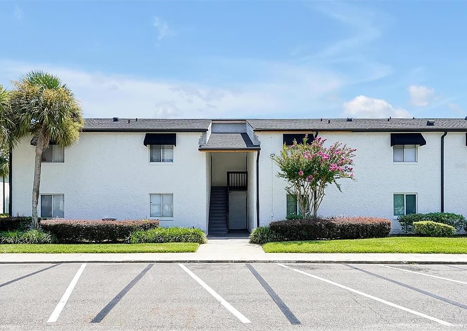 1st image of 4309 N SEMORAN BOULEVARD #2
