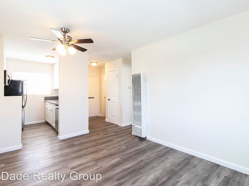 1st image of 4382 53rd St APT 8