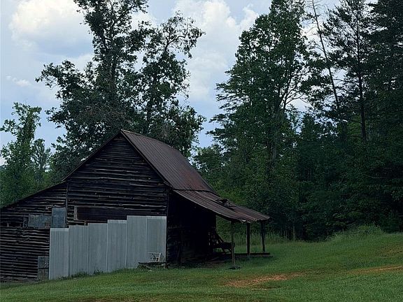 4th image of 5518 Miller Bridge Rd