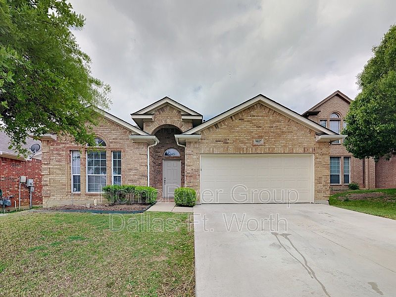 1st image of 9817 Gallatin Ln