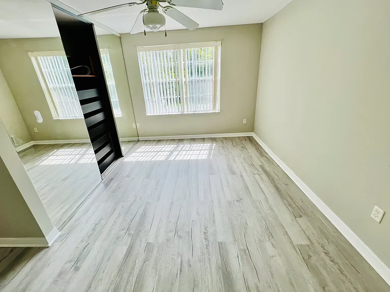 337 Coconut Palm Way #A — Photo 10