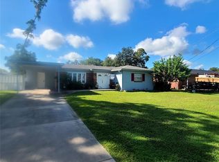 18810 Tracer Dr, Lutz, FL 33549