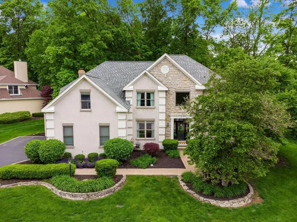 2655 Aikin Cir S, Lewis Center, OH 43035