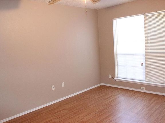 5th image of 2000 Minnis Dr
