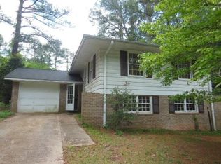 465 Camelot Dr, Athens, GA 30606