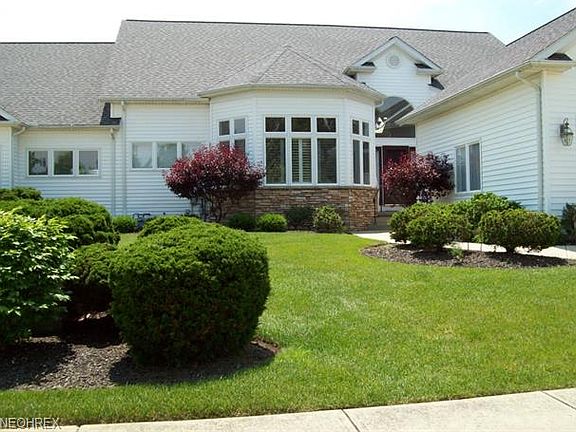 2nd image of 434 Glencoe Ln