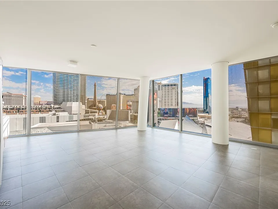 3726 Las Vegas Blvd S #1012