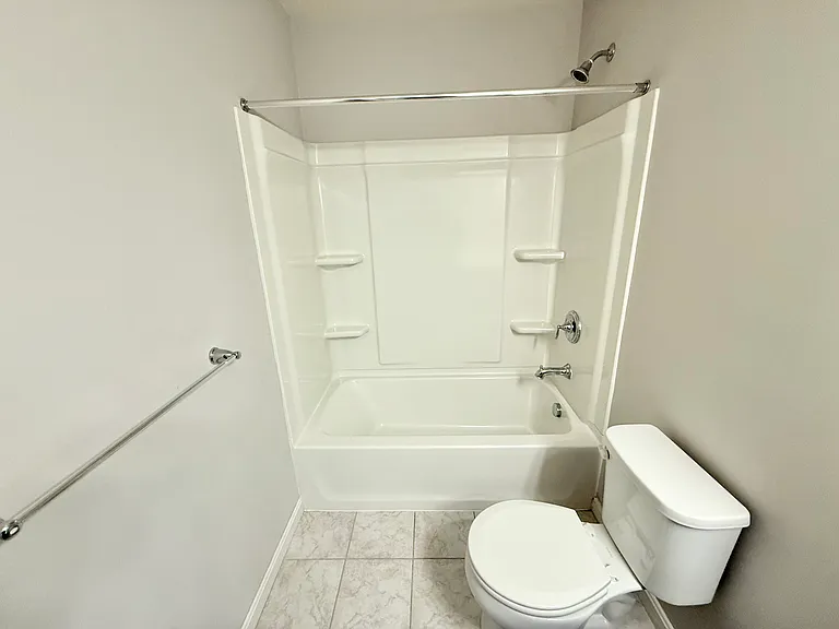 4385 Legacy Greens Dr — Photo 28