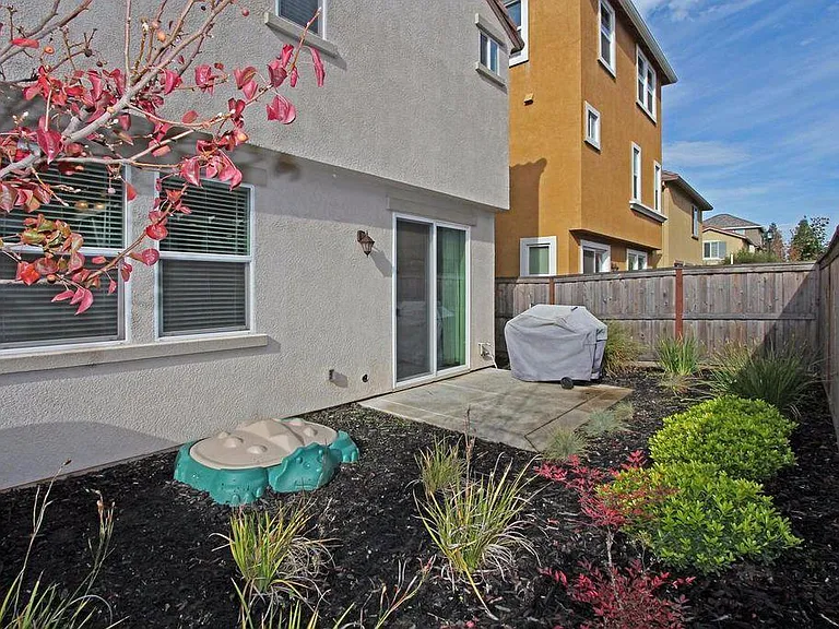 1837 Camino Real Way — Photo 22