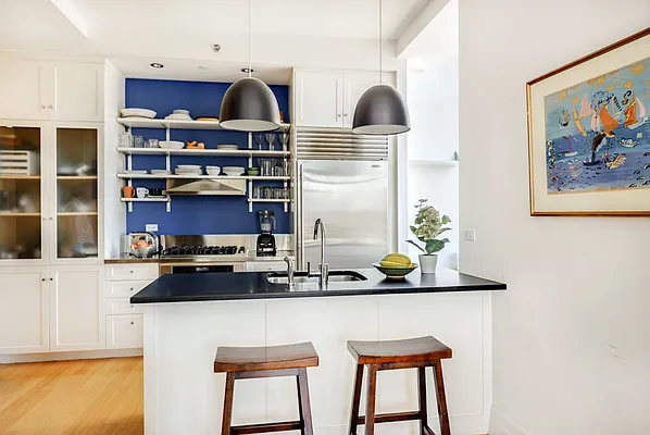 Rented by Compass | media 28